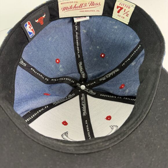 Chicago Bulls NBA Denim Acid Wash Mitchell & Ness Hat Size 7 1/2 Fitted - Picture 5 of 12